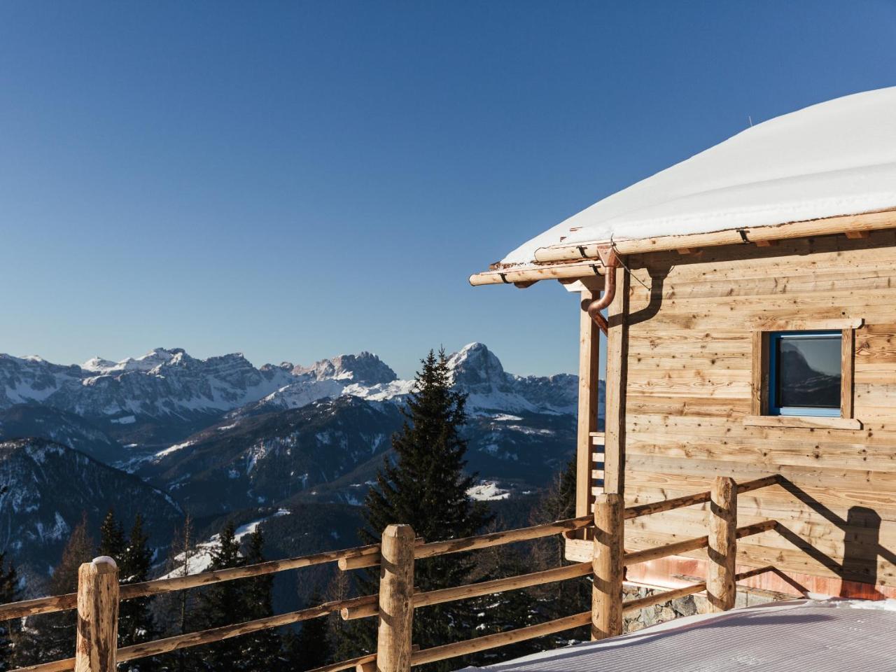 Hotel Rifugio Graziani Huette