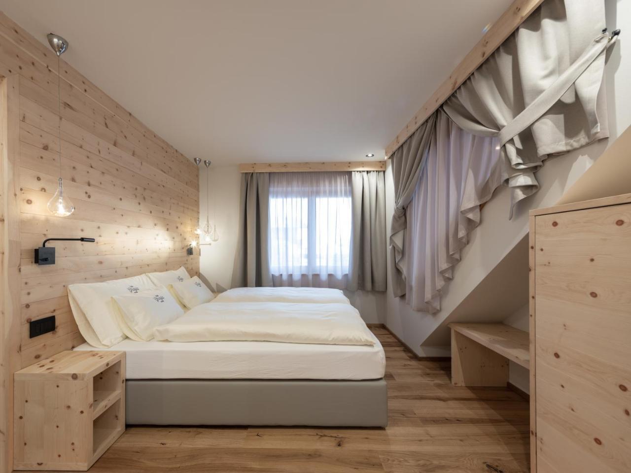 Rifugio Graziani Huette Hotel San Vigilio Di Marebbe