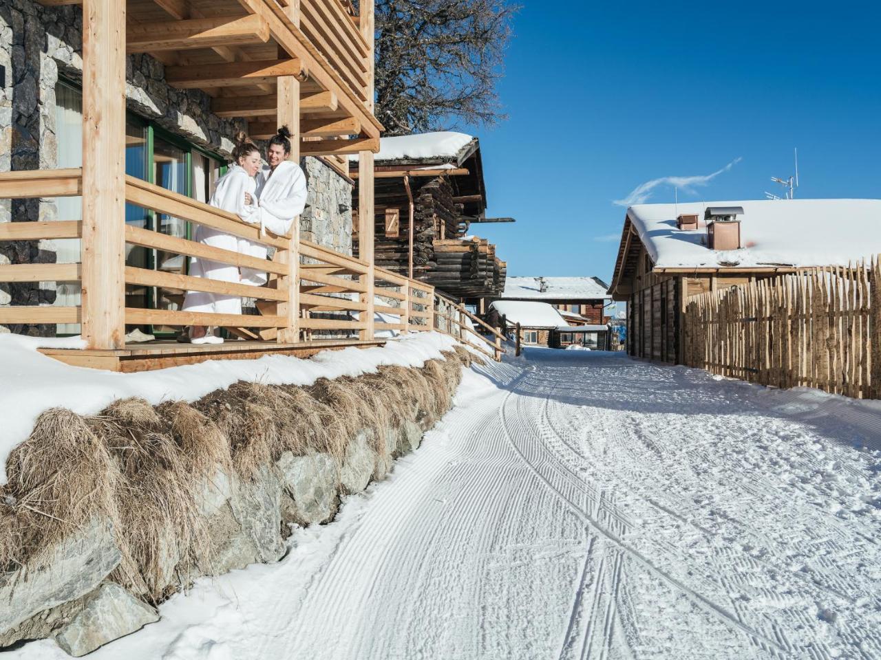 Rifugio Graziani Huette Hotel *
