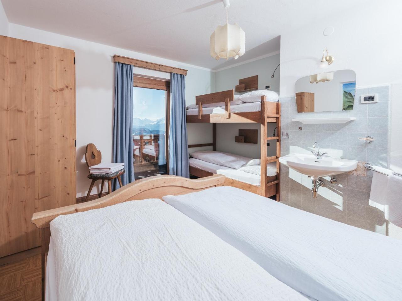 Rifugio Graziani Huette Hotel *
